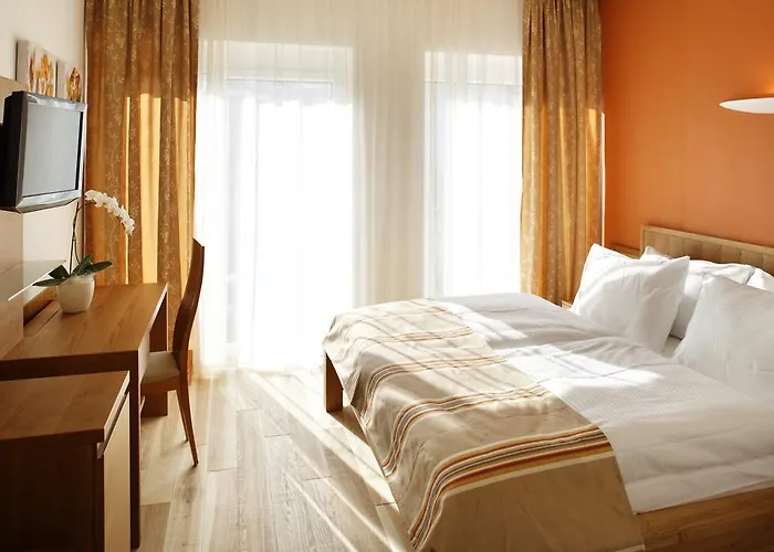 Hotel Lava Inn - 24 h Check-In - Nähe LKH, Landeskrankenhaus, Feldbach