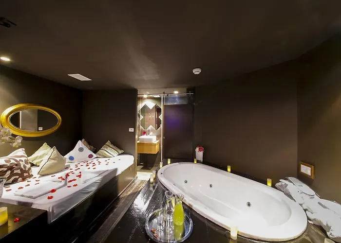 Tlv Boutique And Spa