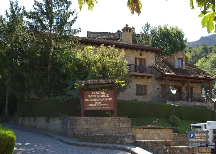 Hosteleria Santa Cruz