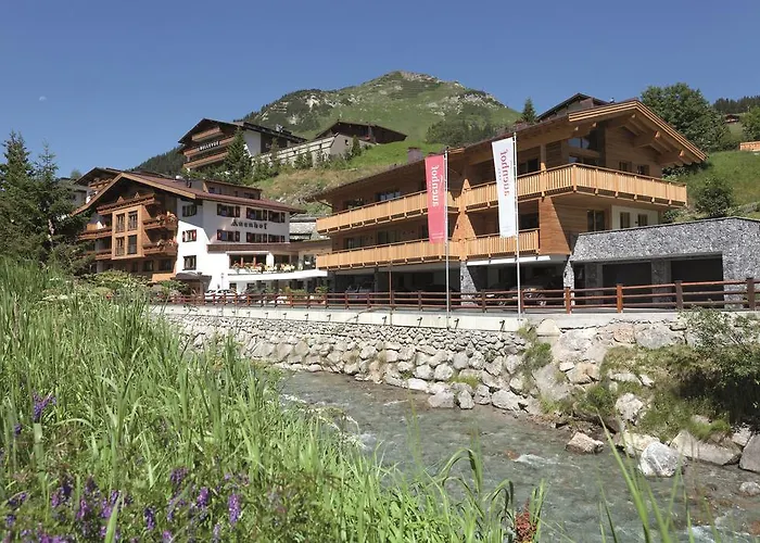 Hotel Auenhof Lech