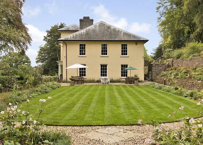 Broomfield House