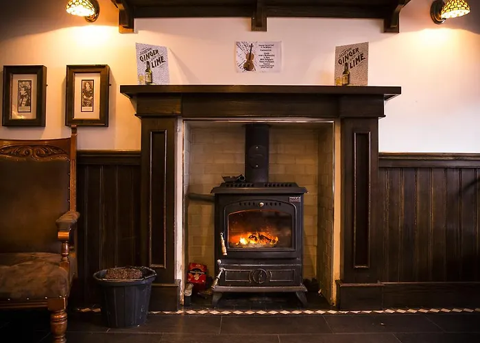 The Midway Bar & Guesthouse