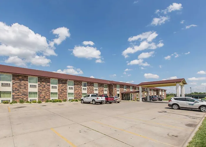 Motel 6 Omaha - Central