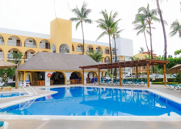 Costa Alegre & Suites