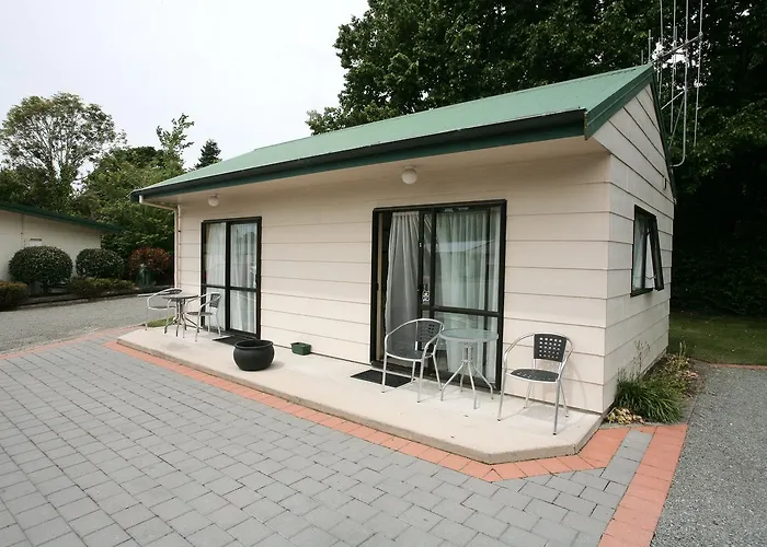 Oamaru Top 10 Holiday Park
