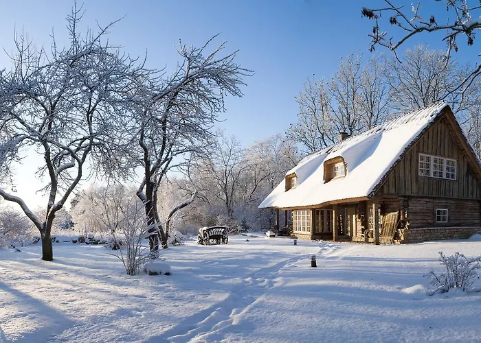 Private Farm House At Paedaste Manor