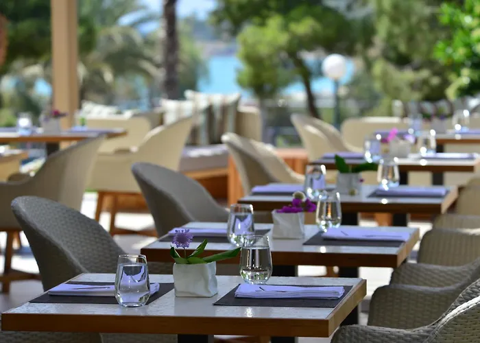 Somewhere Vouliagmeni