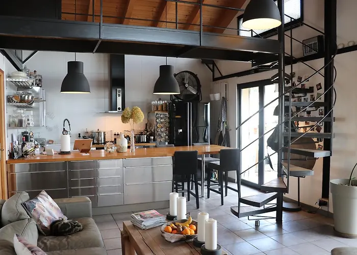 Skylark Bed & Breakfast