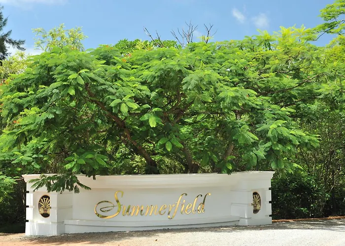 Summerfield Botanical Garden & Exclusive Resort
