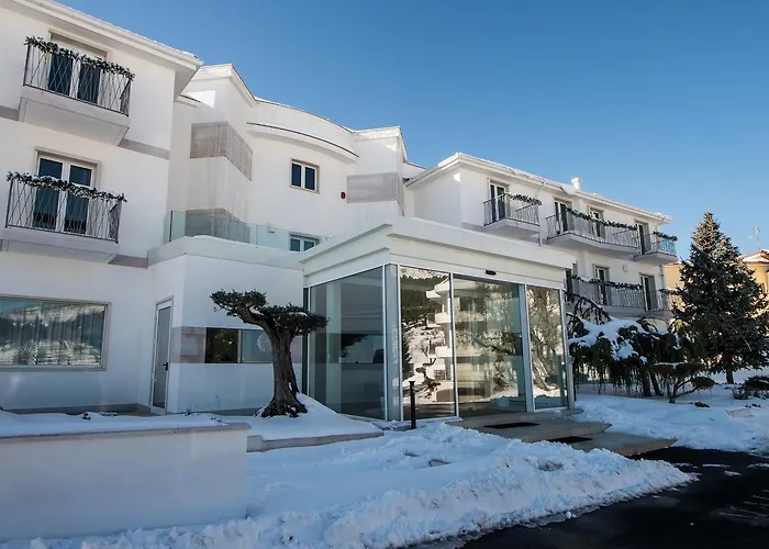 Malucri Resort