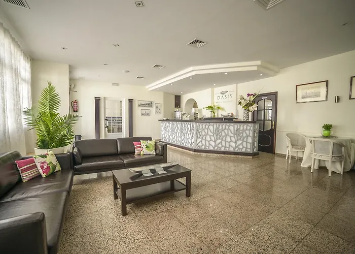 Hotel Oasis Familiar