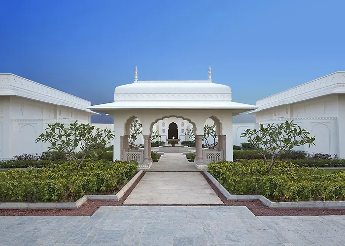 The Oberoi Sukhvilas Spa Resort, New Chandigarh