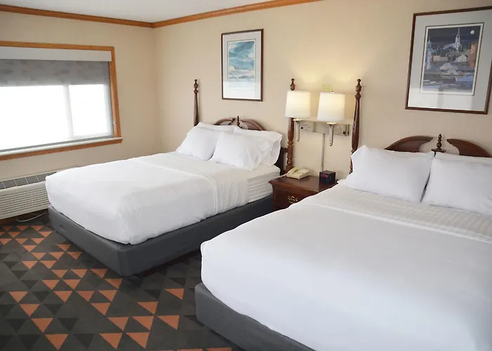 Harborview On Lake Michigan, Ascend Collection