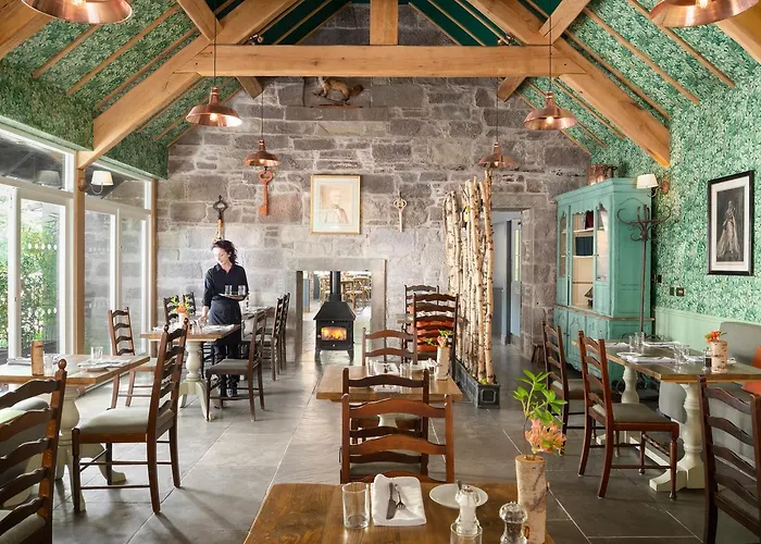 Meikleour Arms Hotel & Restaurant