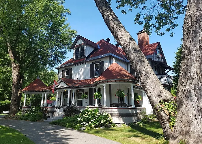 Les Trois Erables Boutique Inn