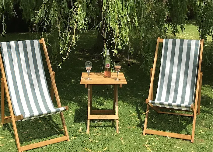 The Red Lion Inn Long Compton