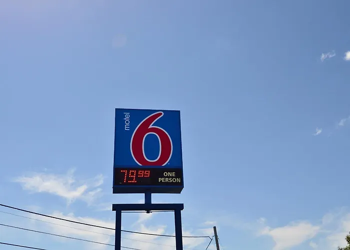 Motel 6-, Ma - Boston North