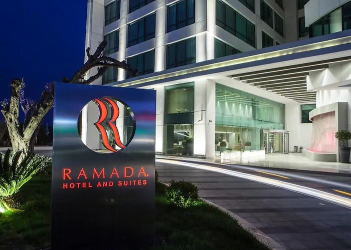 Ramada Hotel & Suites By Wyndham Izmir Kemalpasa
