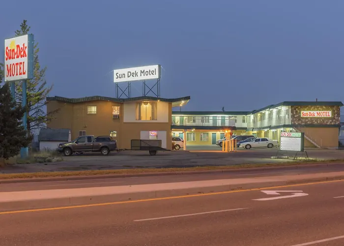Sun-Dek Motel