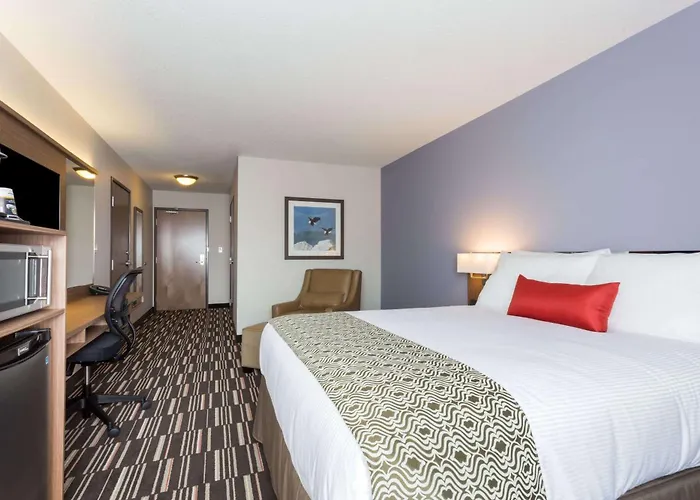 Microtel Inn And Suites By Wyndham Kitimat