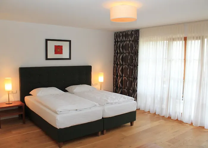 Hotel Hochsteg Gütl | Traunsee Salzkammergut Ebensee