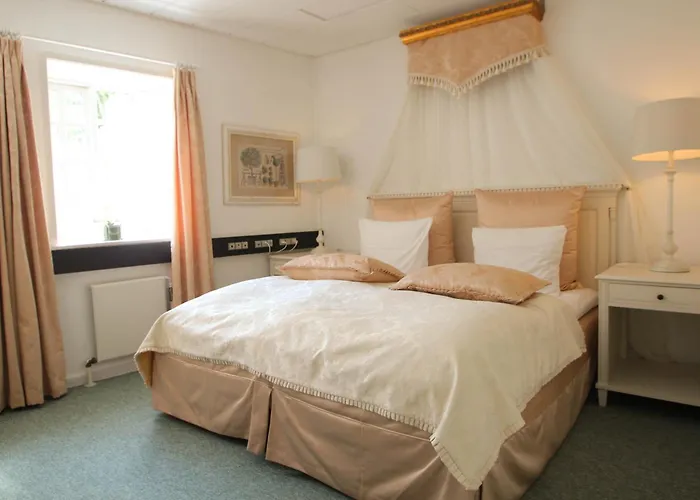 Sauntehus Castle Hotel Hornbaek