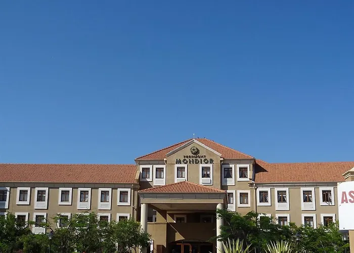 Peermont Mondior Hotel