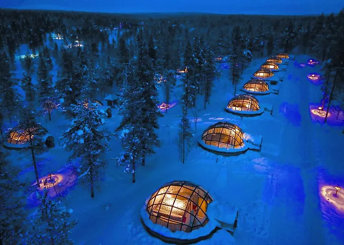 Kakslauttanen Arctic Resort - Igloos And Chalets