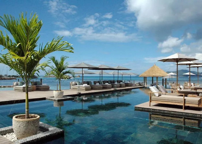 Le Domaine De L'Orangeraie Resort And Spa