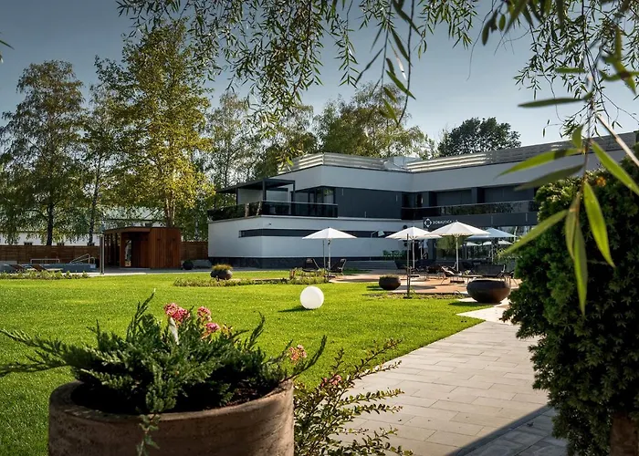 Donautica Hotel & Restaurant