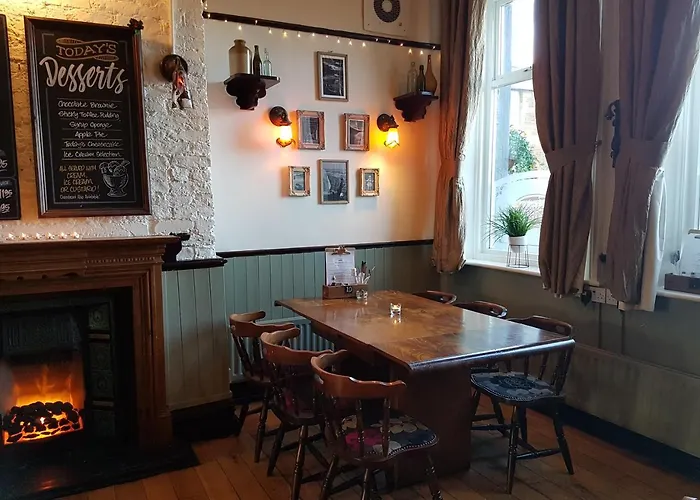 The Waterford Arms Hotel Hartley