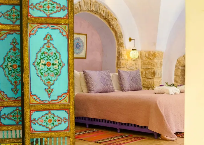 The Way Inn - Boutique Suites