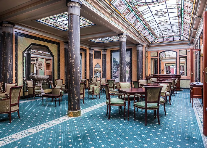 Chouchou Hotel