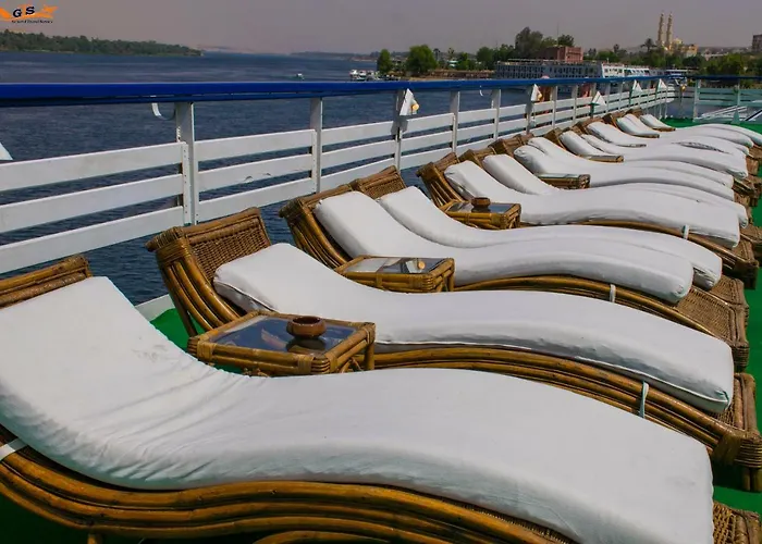 Nile Cruise Luxor Aswan 3,4 And 7 Nights