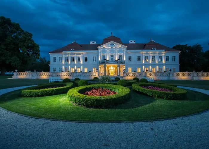 Art Hotel Kastiel Tomasov