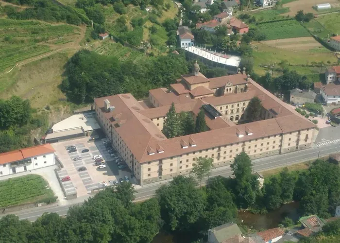 Parador De Corias