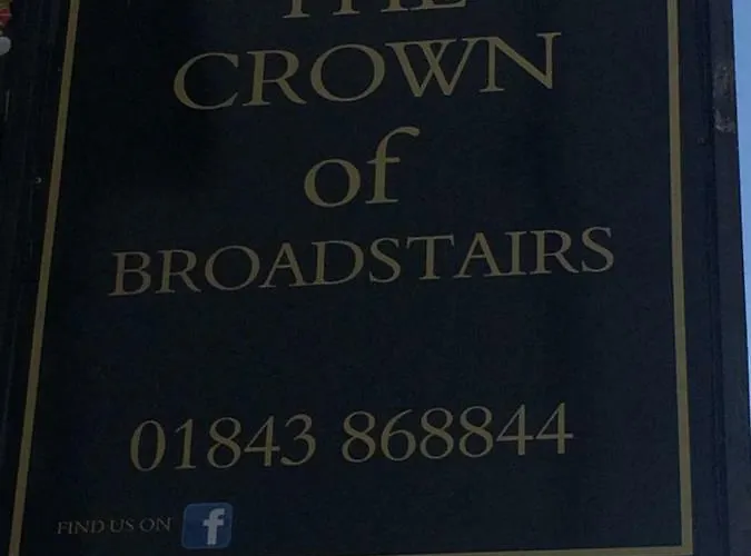The Crown Bar & Guesthouse