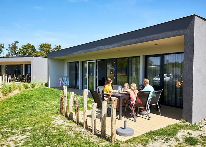 Rcn Vakantiepark De Schotsman Bungalow De Bevelander