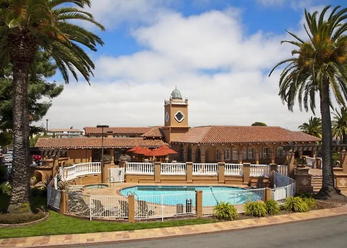 Sfo El Rancho Inn Surestay Collection By Best Western