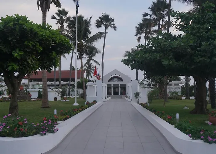 Sunbeach & Resort