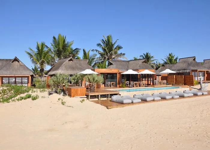 Eclectic Beach Retreat Cabo Nhamua