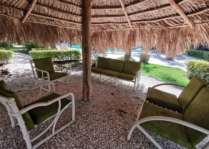 Tropical Villas At Los Corales Beach
