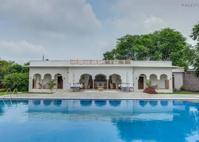 Talabgaon Castle Heritage Resort Sarima