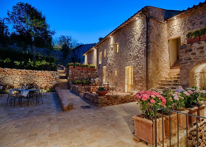 Relais La Costa Historical Residence Monteriggioni