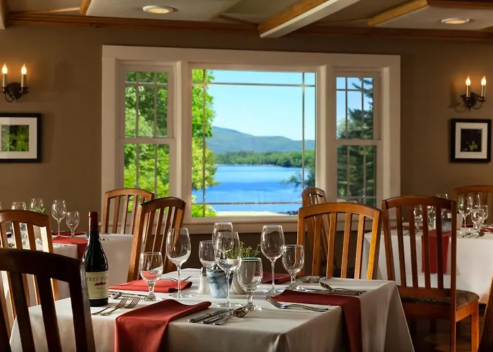 Inn At Pleasant Lake