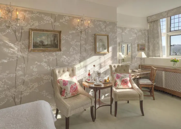 Hotel Gravetye Manor East Grinstead