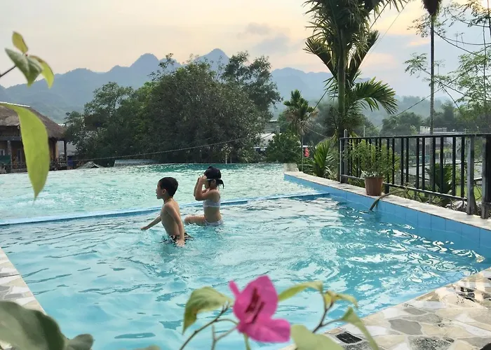 Mai Chau Sunset Boutique Hotel